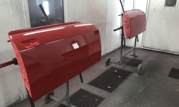 Alfa Romeo delen gespoten.