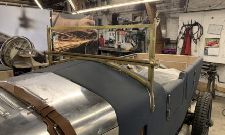 Voorraam van de Delage.