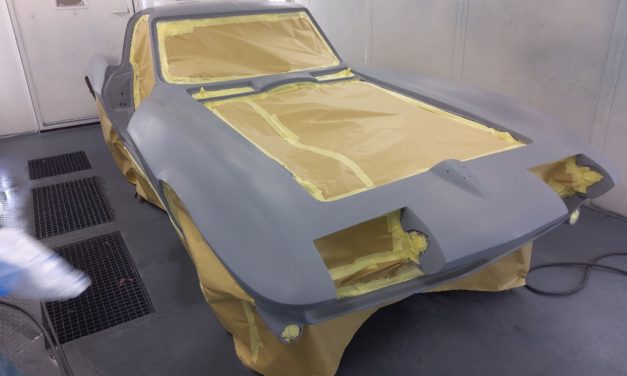 Corvette staat in de grondverf