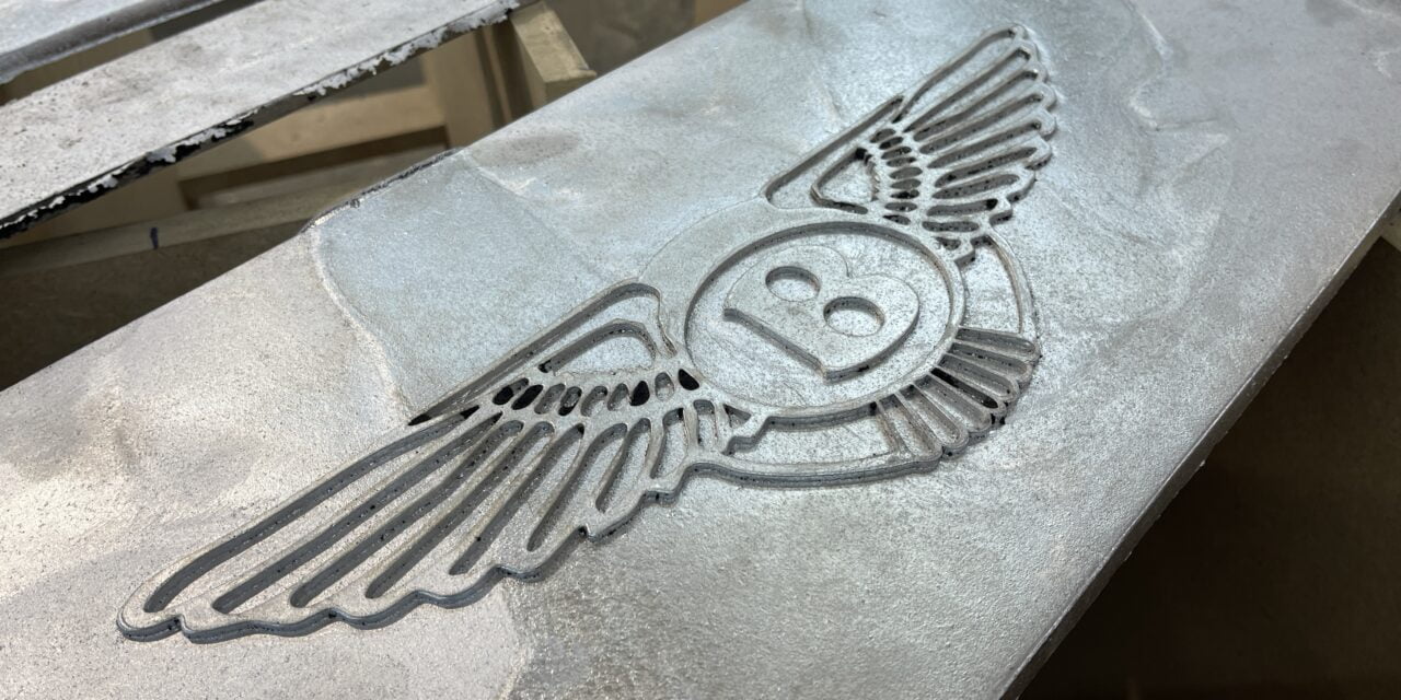 Aluminium schutbord voor de Bentley