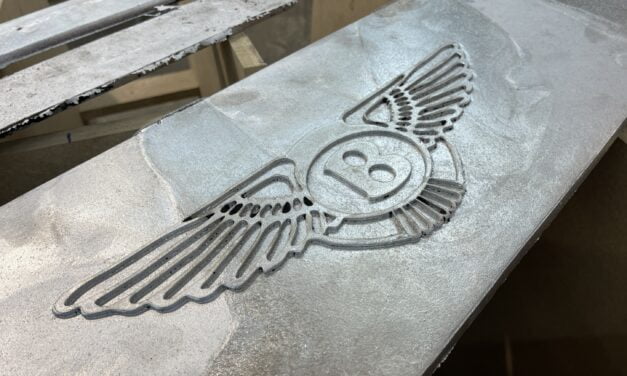 Aluminium schutbord voor de Bentley