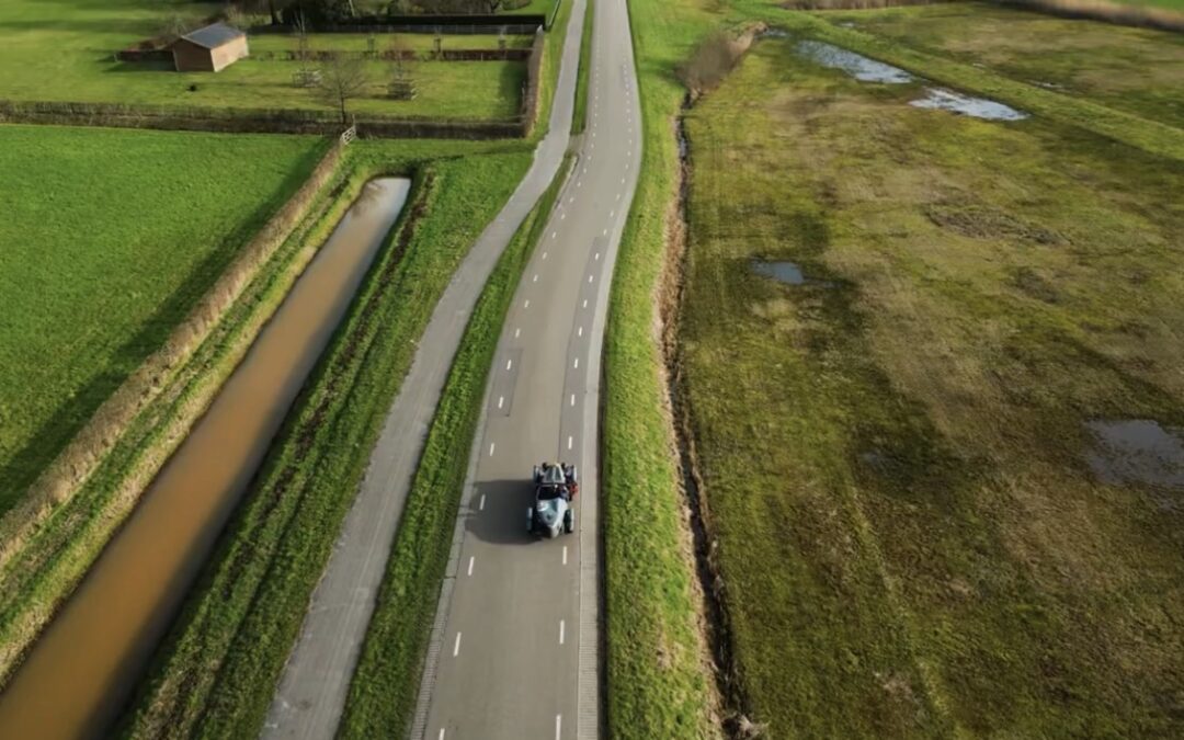 Bentley Bomber in vogelvlucht