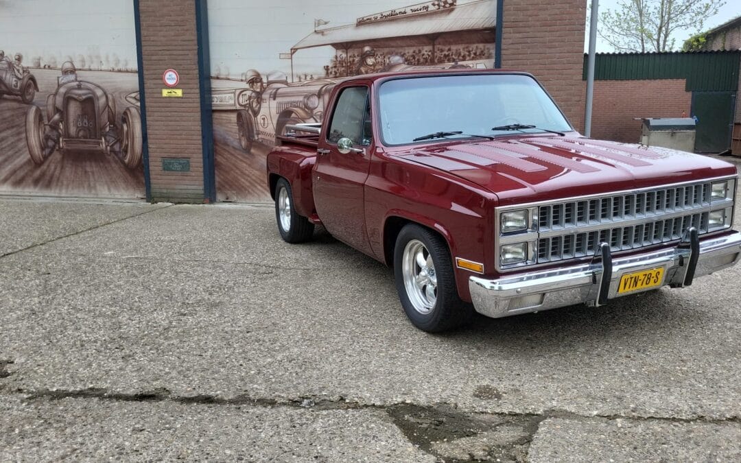 Chevrolet pick-Up opnieuw gespoten